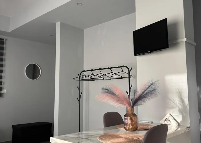 Apartment Thanias's 1 *